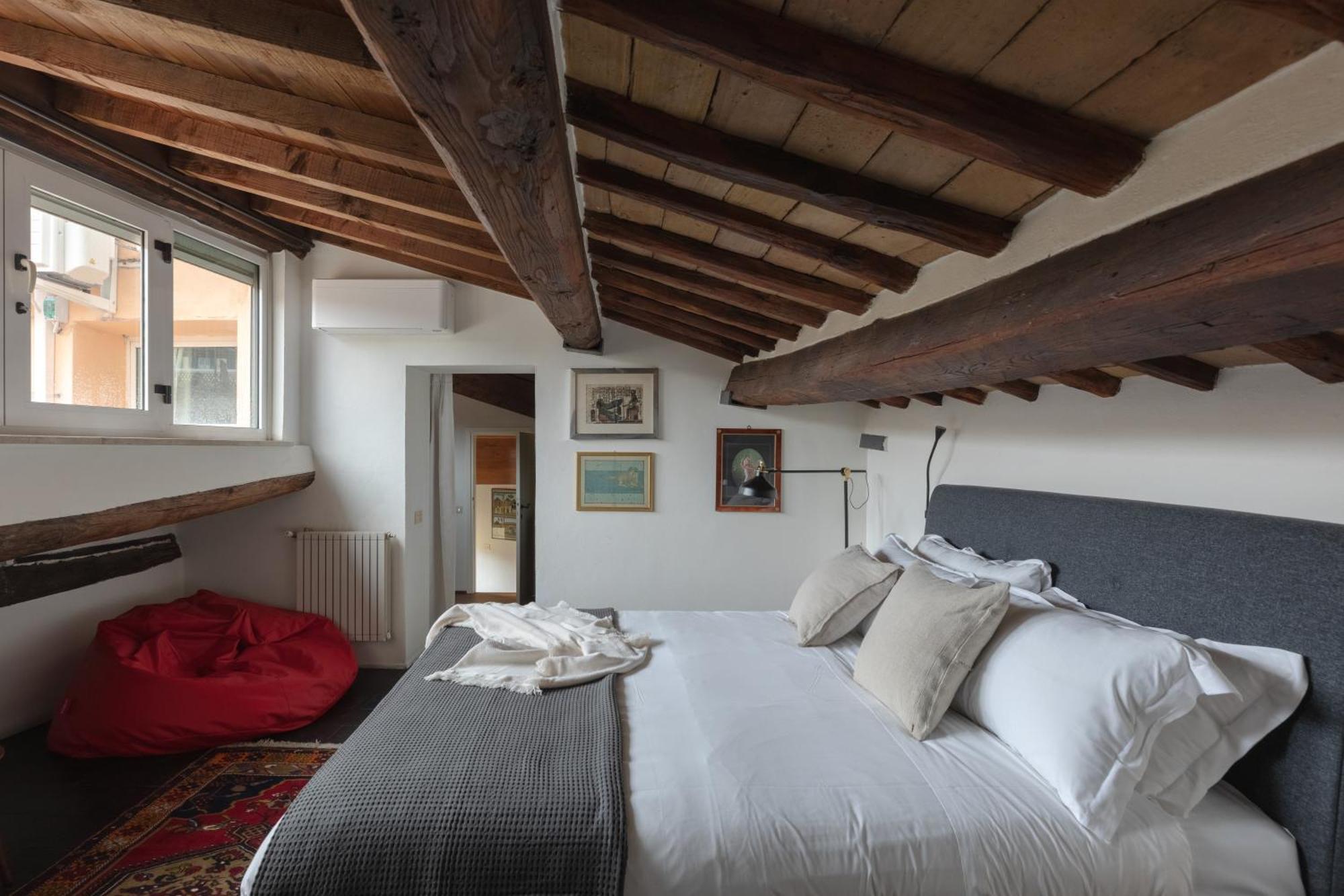 Apartamento Classic And Chic In Trastevere Roma